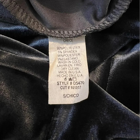 Crece Bodycon Ruffle Bell Sleeve Velvet Dress Size Small - Picture 6 of 9